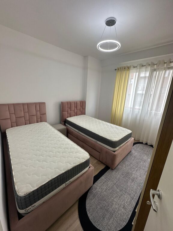 Jepet me qira 2+1+parkim Residenca Klensi Astir 60.000 leke