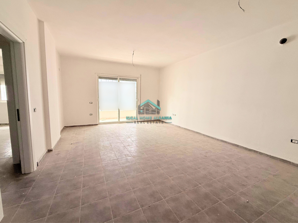Appartamento 2+1 in vendita – Lungomare, Vlorë