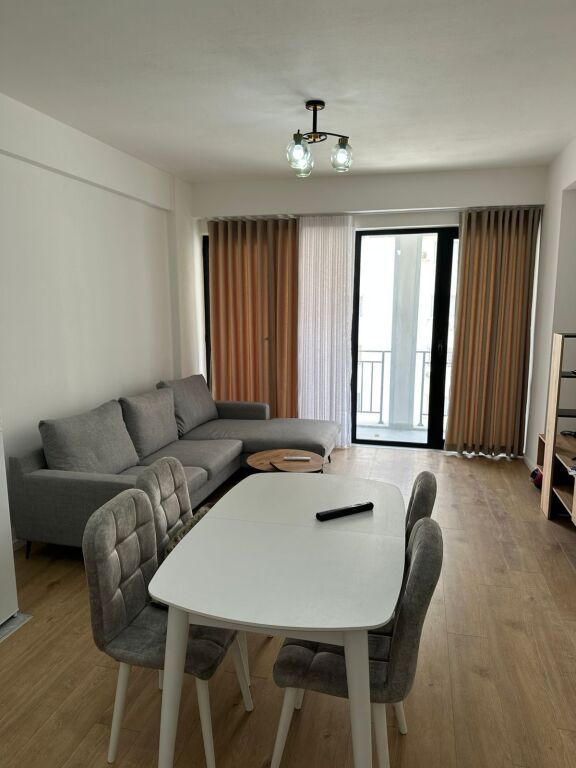 Apartament 2+1 me qira ne Astir
