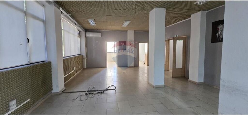 Zyrë - Për Qira - Rruga Budi, Tiranë(ID: 530481008-131)