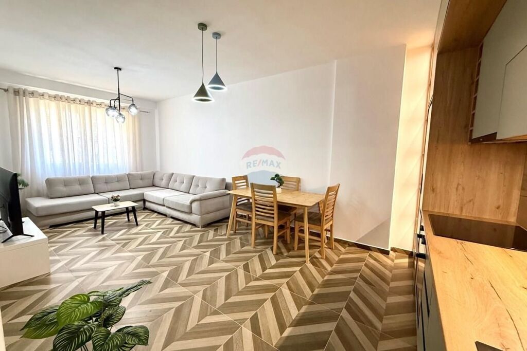 Furnished 1+1 apartment at E88, Laprake!