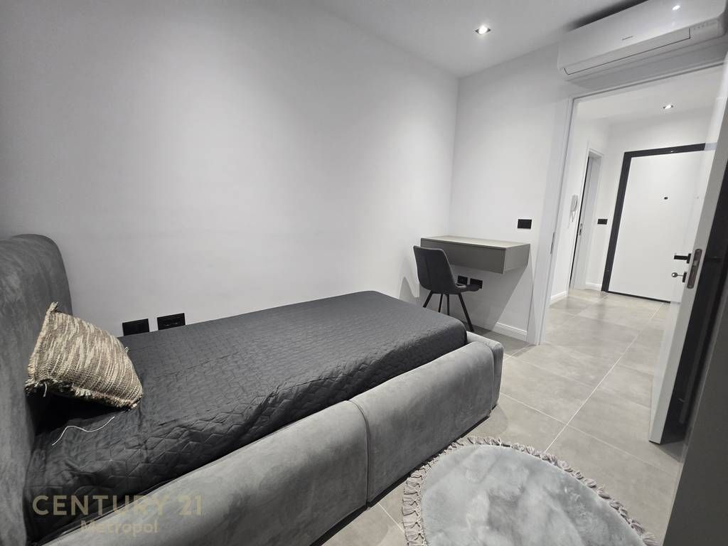 Japim me qira apartament modern 3+1+2 te Rezidenca Kodra e Diellit!