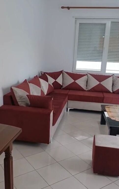 For rent 2+1+2 Fresku 40,000 leke