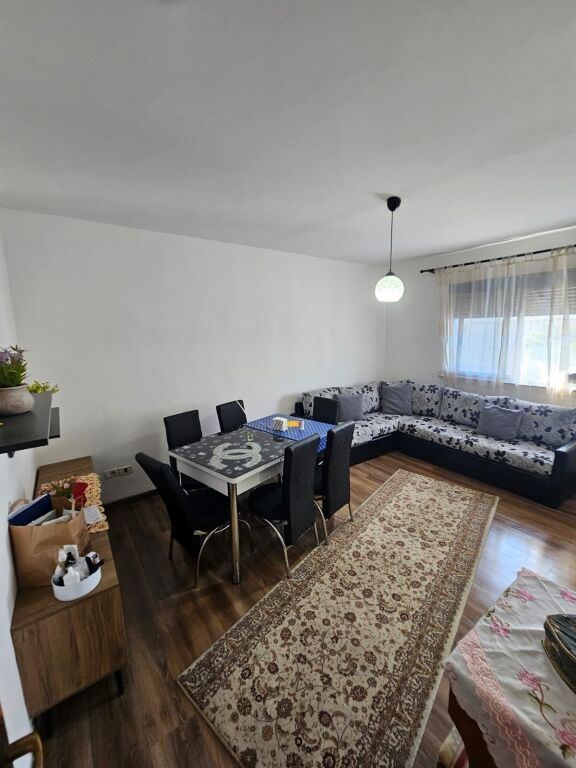 IN VENDITA APPARTAMENTO 1+1 PRESSO VALA PARK – STADIO DI DURRËS