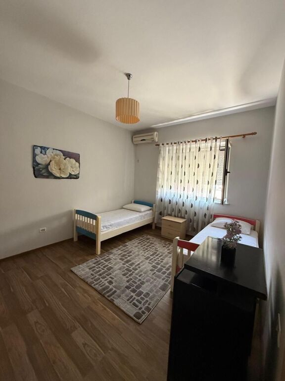 Appartamento 2+1 in affitto – Don Bosko (inizio della strada) !