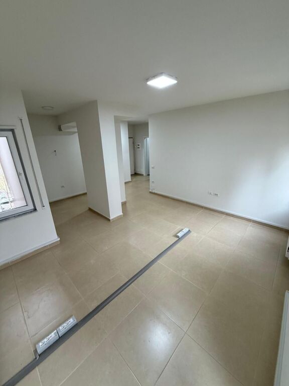 LOCALE UFFICIO IN AFFITTO IN VIA KOSOVAREVE