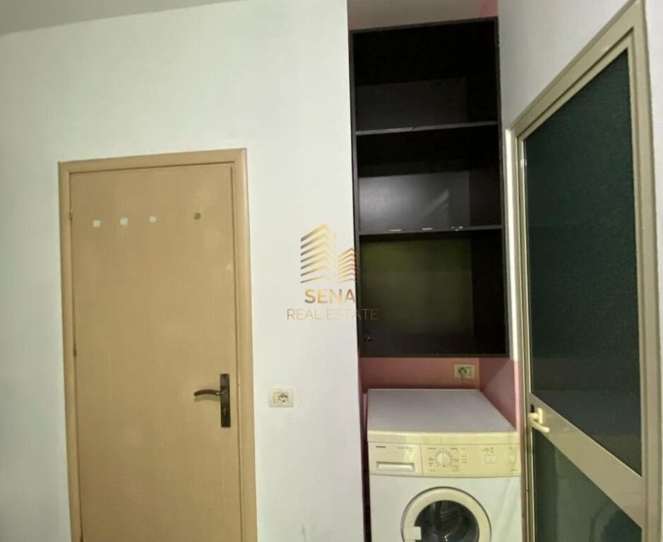 Qira, Garsoniere,Rruga e Durresit, 350 Euro/muaj