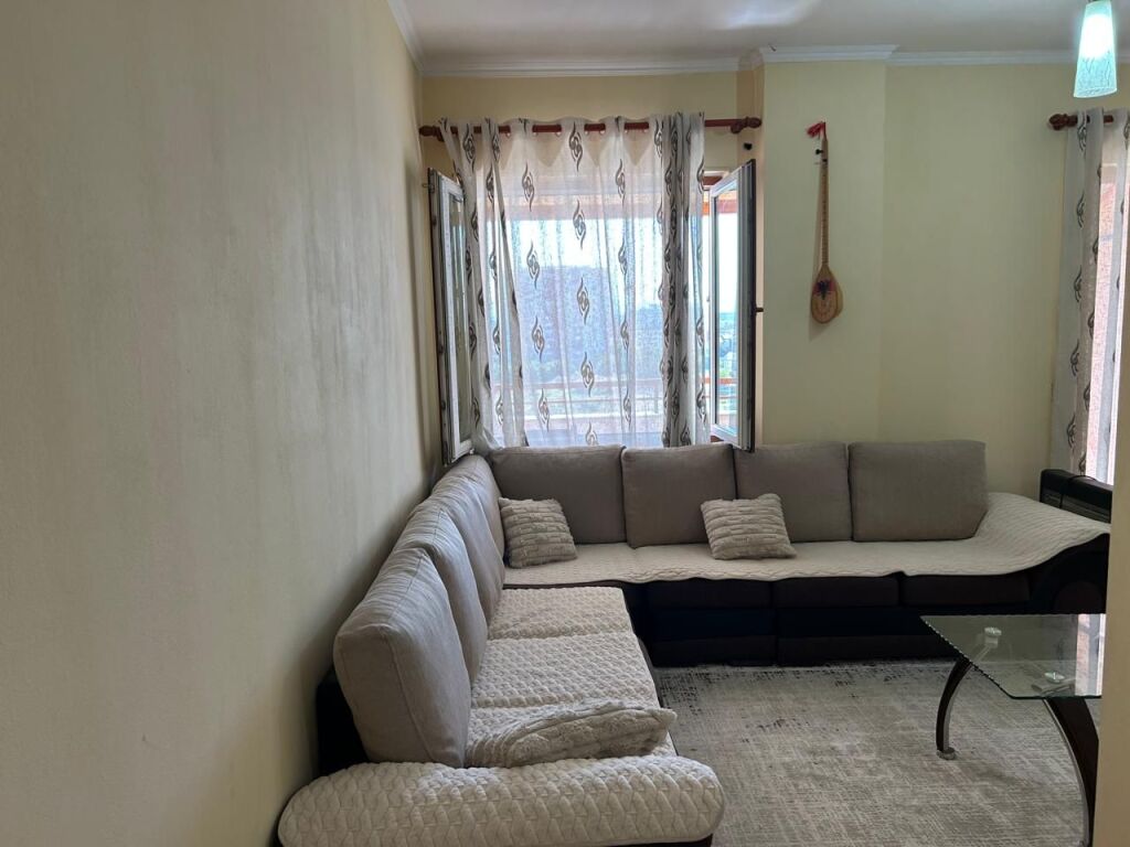 SHITET APARTAMENT 2+1 | Pranë Casa Italia