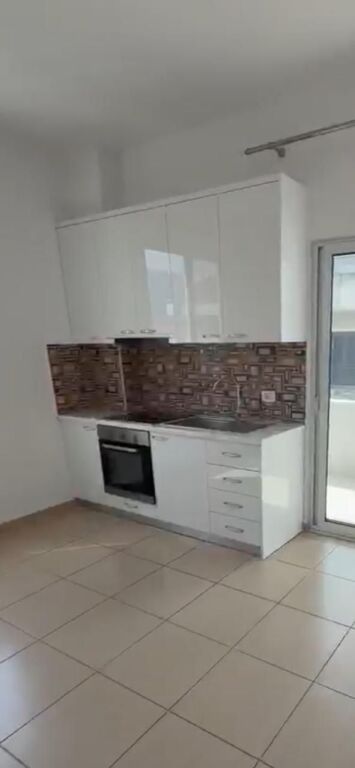 Affitto | Apartament 1 + 1 | Rruga 5 Maji | 350 €/mese