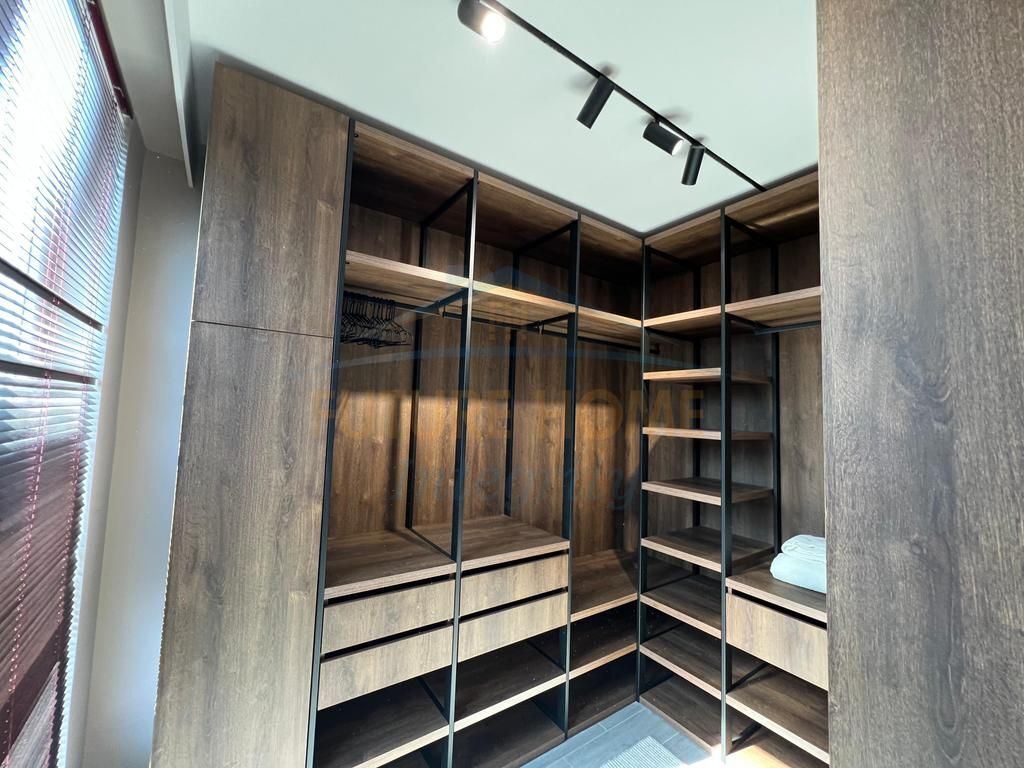 In vendita, Appartamento 1+1+Veranda+Guardaroba, Sauk, Tirana.