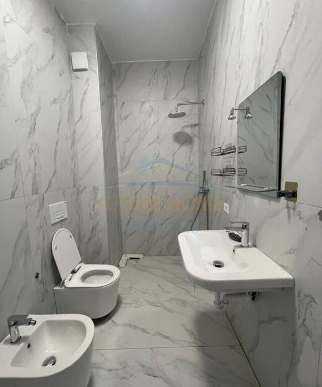 In vendita, Appartamento 1+1, Residenza Kaimi, Tirana.