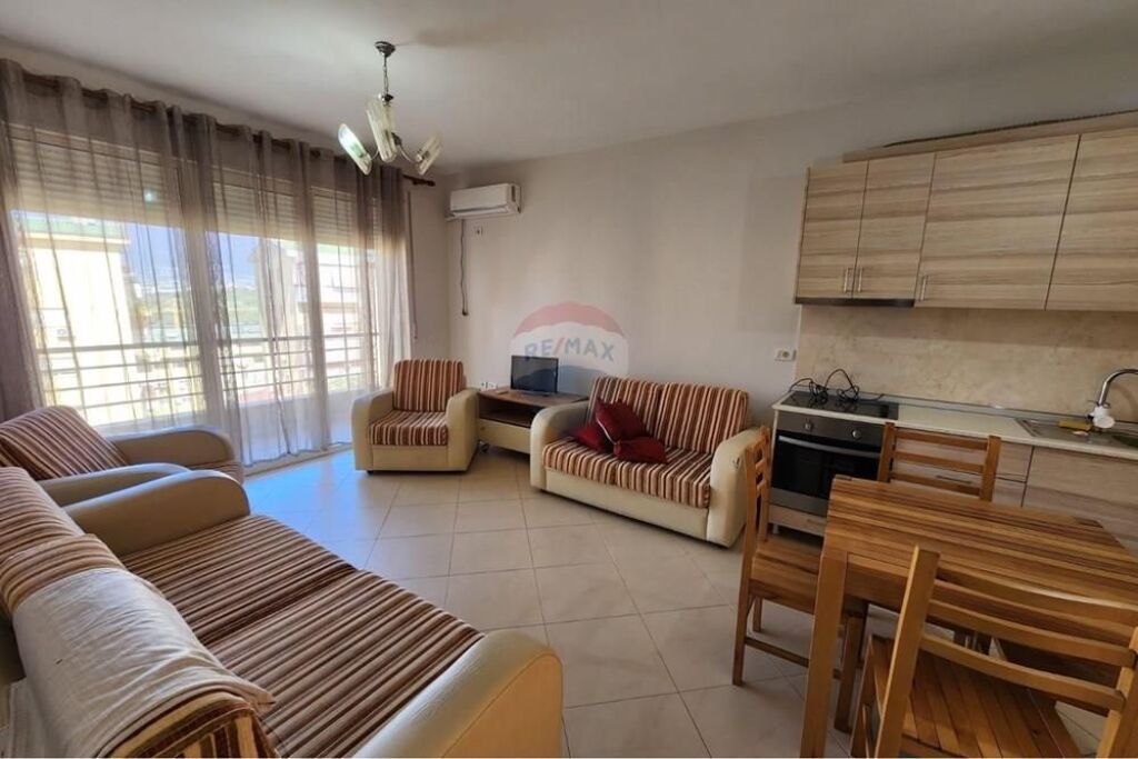 Appartamento 1+1 in affitto in Via Peti, Lago Secco