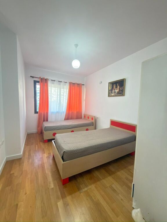 Appartamento in vendita - Viale Migjeni