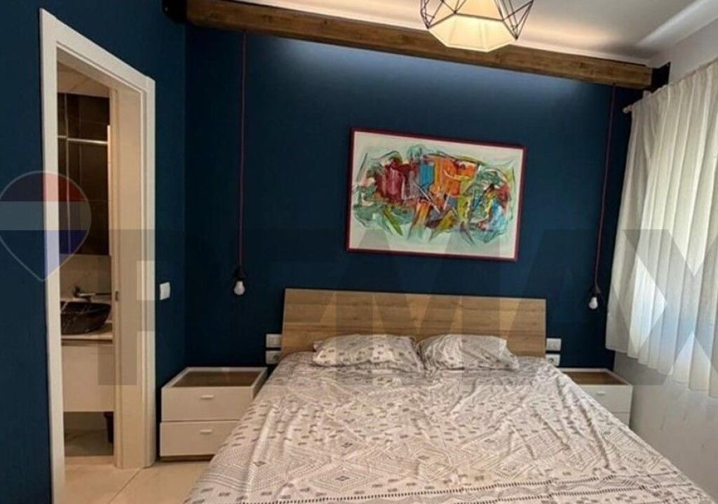 SHITET, APARTAMENT 2+1+2+ PARKIMI, GJIRI I LALZIT ID: 530581012-20