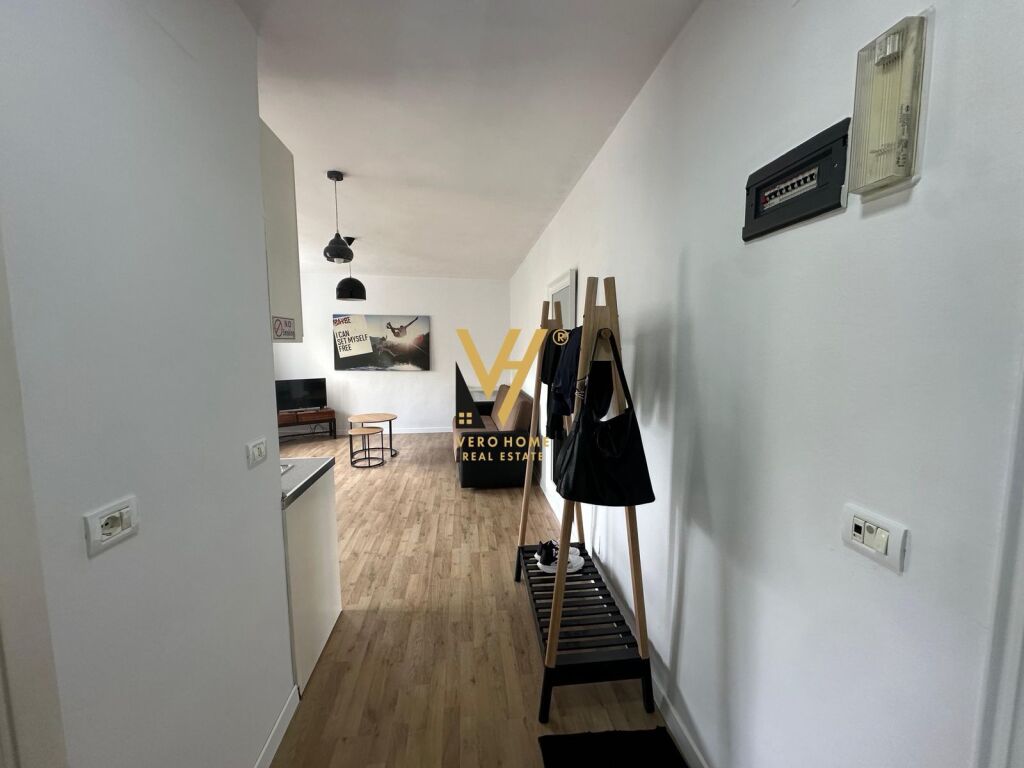 JEPET APARTAMENT 1+1+BLK ME QIRA TE RRUGICA E SALES 62.000 LEKE