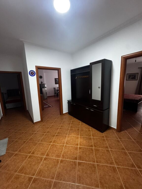 Shitet, Apartament 2+1, Yzberisht, Tek Nela 6