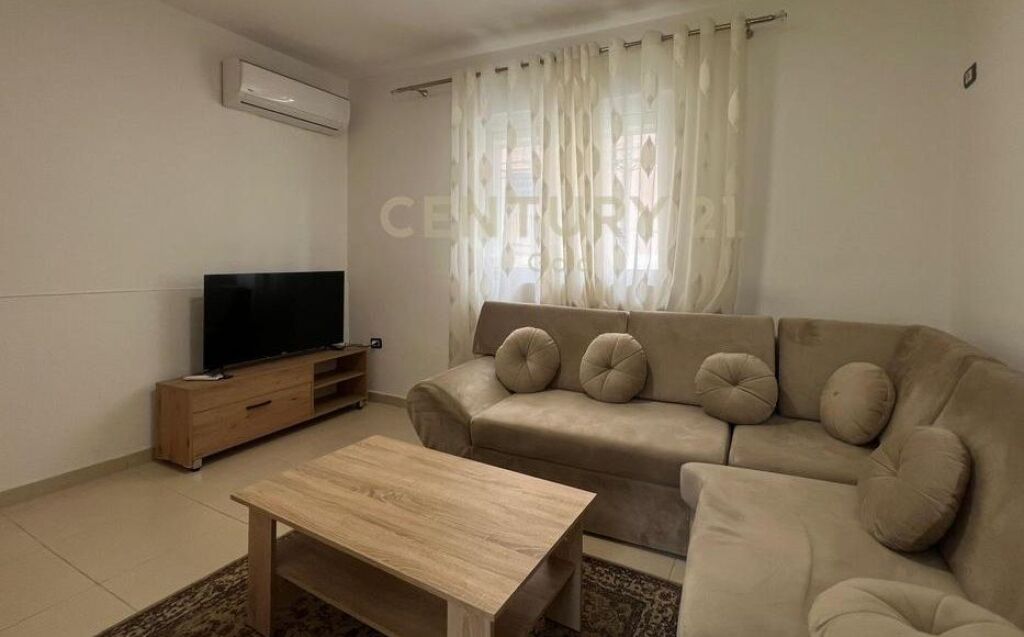 Apartment 1+1 for rent, Fortuzi Street