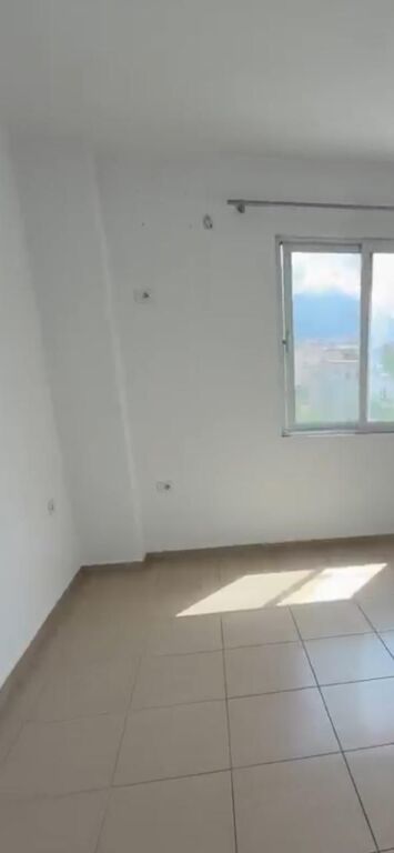 Affitto | Apartament 1 + 1 | Rruga 5 Maji | 350 €/mese