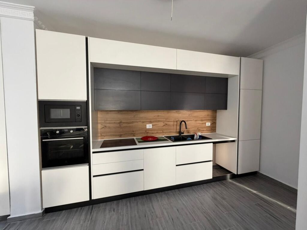 🏡 Appartamento 2+1 in affitto   📍 Zona: Yzberisht / Grand Gallery💰 Prezzo: 55.000 lek/mese