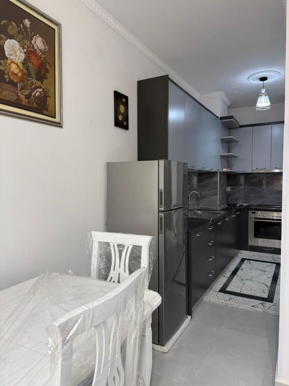 Qera | Apartament 2 + 1+2 | Rruga 5 Maji | 600 €/muaj