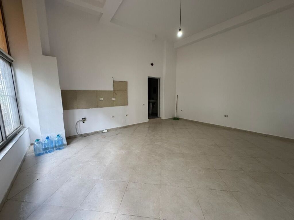 Vendita | Ambjent Biznesi | Astir | 135000 €