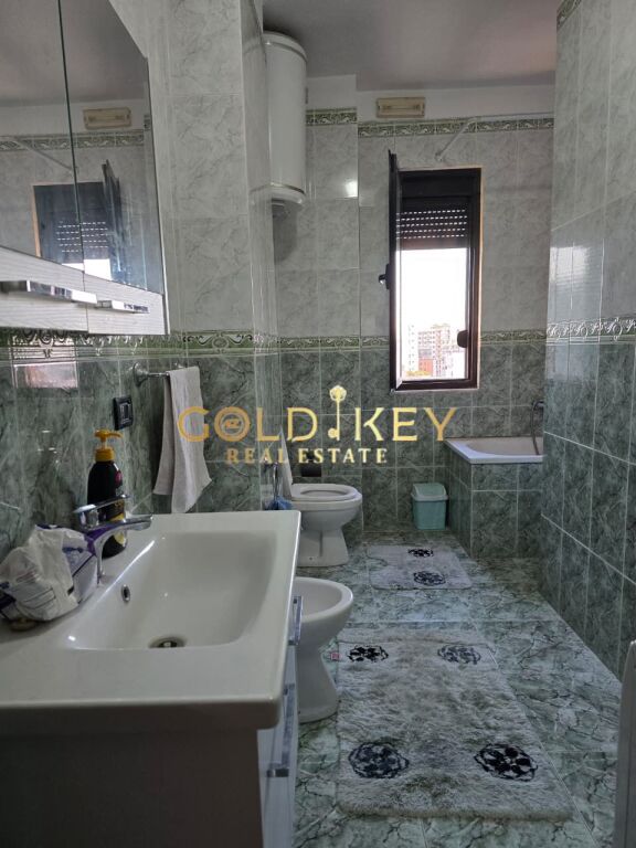 🏠 APARTAMENT 2+1+2 ME QERA FLAG SHIP CENTER DURRES