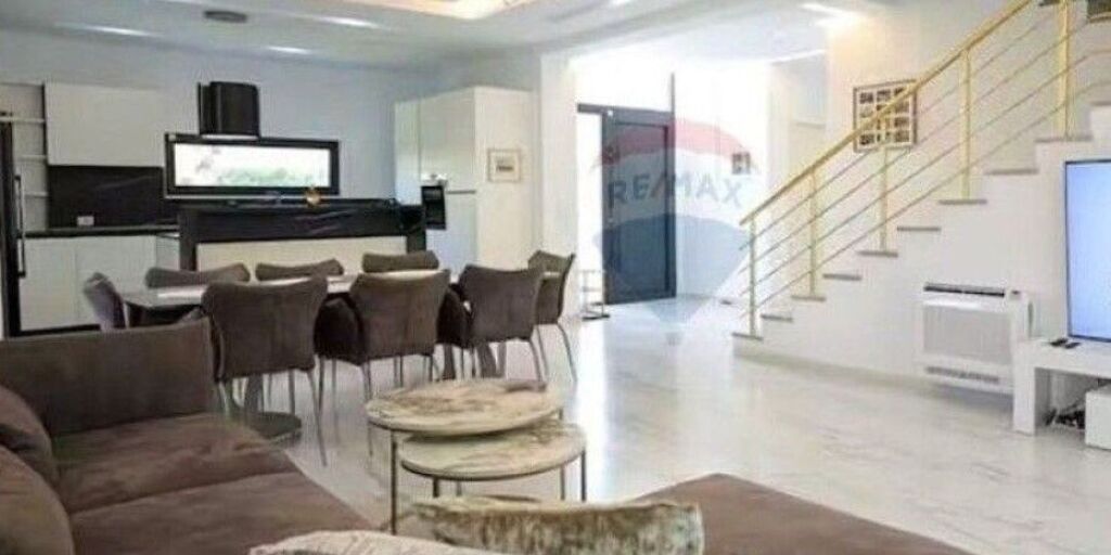 Villa con Piscina in San Pietro Residence  ID:530281030-999