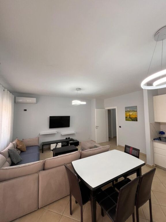 Apartament Me Qera 2+1 ne Qender (ID B2201002) Tirane