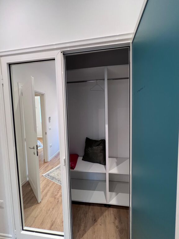 Apartment 2+1 for rent, Durres Street, hotel Colosseo
