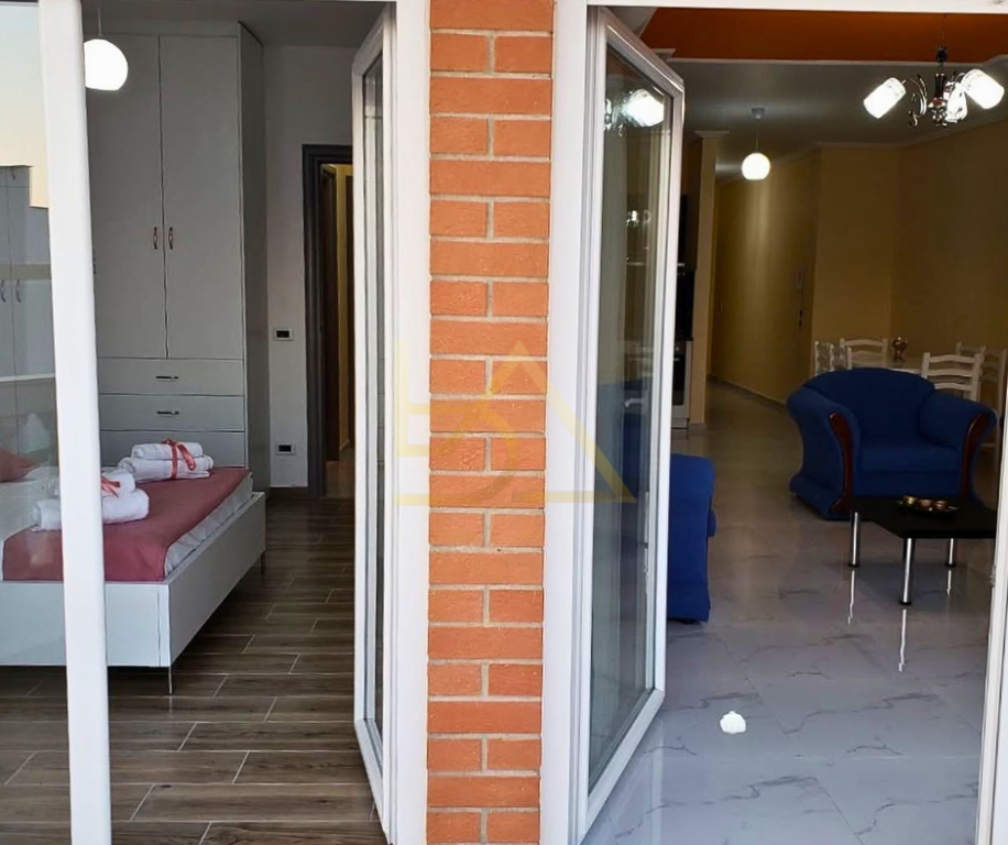 Shitet Apartament – Sarandë