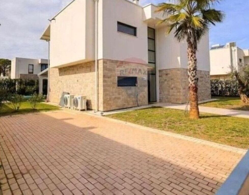 Villa - In Vendita - San Pietro, Durazzo(ID: 530281030-999)