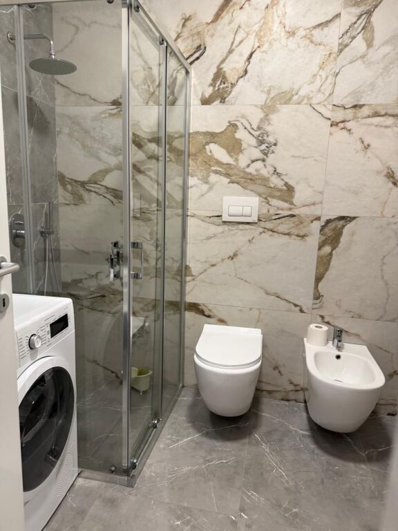 Apartament 1+1 per qira teg