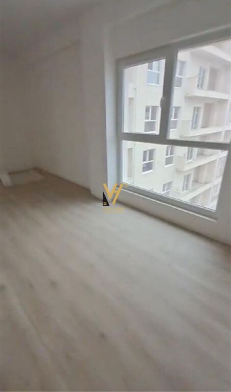 JEPET ZYRE 75 M2 ME QERA TEK AURA, LAPRAKE 600 EURO