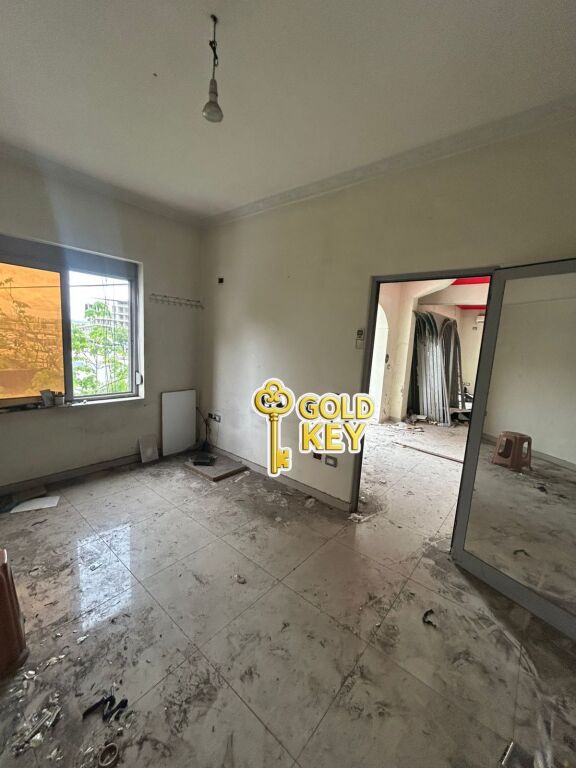 🏢JEPET ME QERA AMBIENT BIZNESI FASAD XHAMI ME PAMJE NGA STACIONI TRENIT