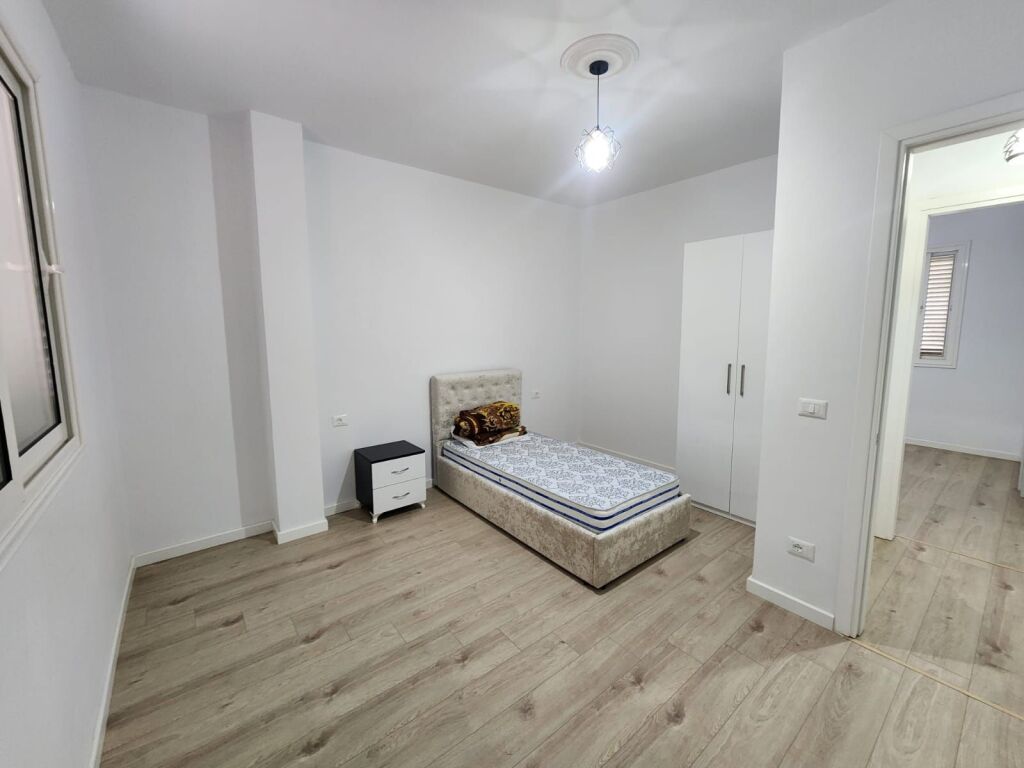 🏡 JEPET ME QERA SUPER APARTAMENT 2+1 PRANË VALA PARKUT ✨