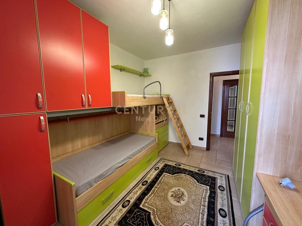Appartamento 2+1+2 In Affitto a Vollga, Durrës - 650€ | 117 m²