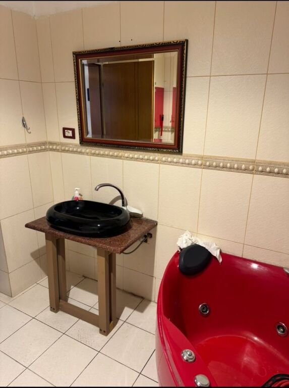 Apartament 2+1 me qera tek Bar Oslo ne Brryl