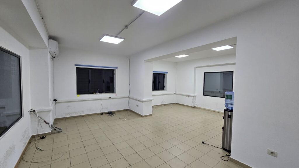 Rent | Zyrë | Avni Rustemi | 900 €/month