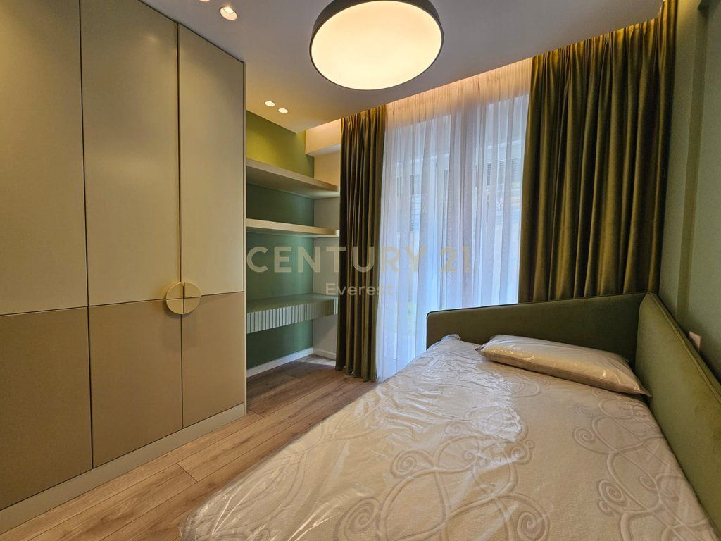 RESIDENCE KODRA E DIELLIT 1, APARTMENT FOR RENT 3+1+ PARKING PLACE