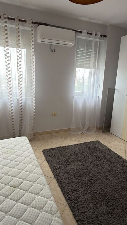 Apartment 3+1 for sale at Zogu Zi, 5th floor, new building with elevator.