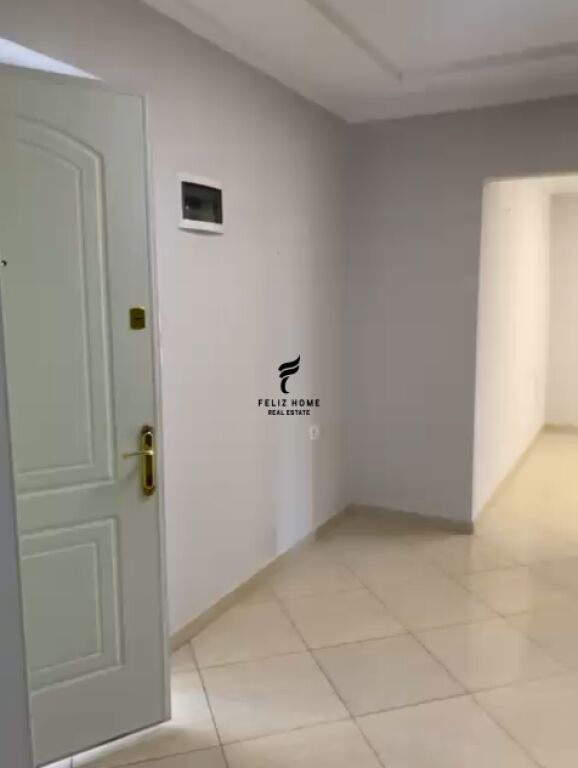 UFFICIO IN AFFITTO 60 M2 VASIL SHANTO 70.000 LEKE FH-73370