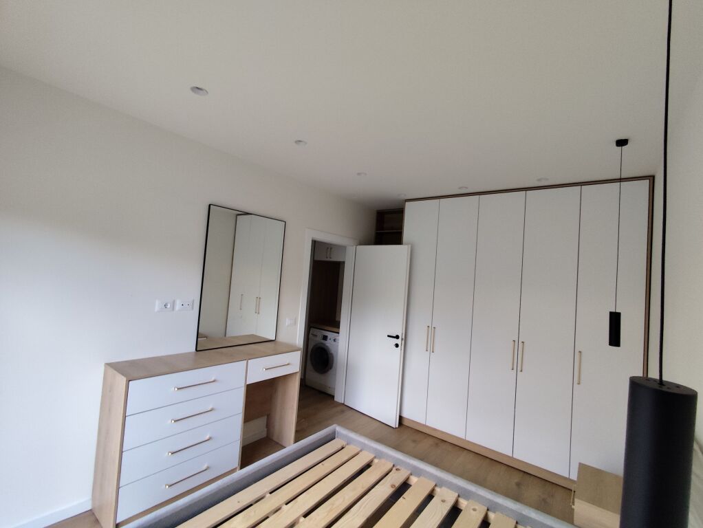 Apartament 1+1+ Parkim, Babrru