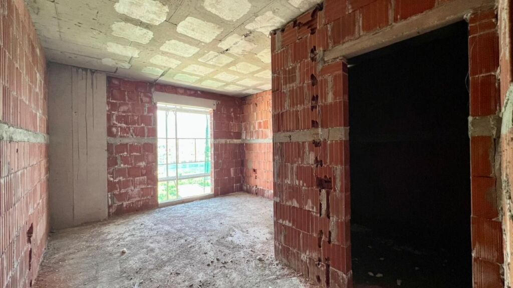 SHITET: 2+1+2wc📍Paskuqan (Tirana View Residence) - 🔥Pagese me Keste🔥 - 145,000€ - Sp.116m² - Kt.2 || Akses i lehte Buze Unazes🚀