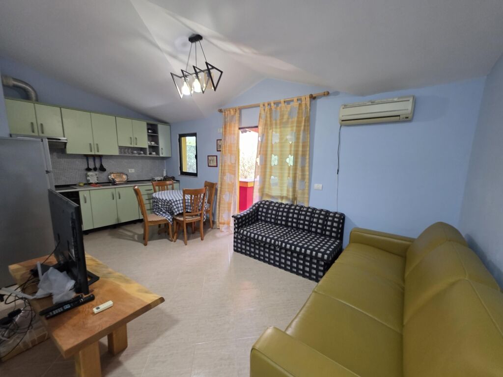 Ne Qerret Jepet Me Qira Apartament 1+1 Per Afatgjatë