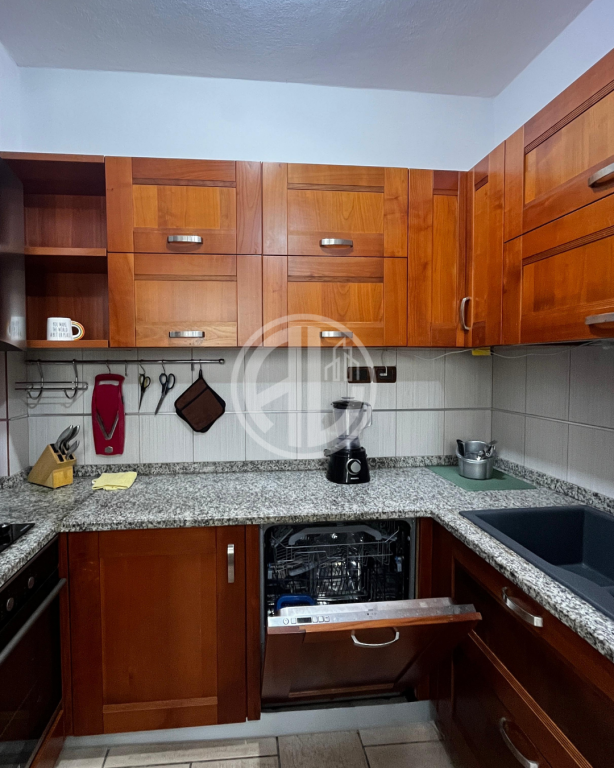Jepet me Qira – Apartament 2+1+2 në Vollga, pranë Sfinksit