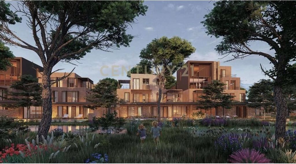 Luxury Apartment 3+1+2 with Large Veranda and Private Pool in Lura 5!