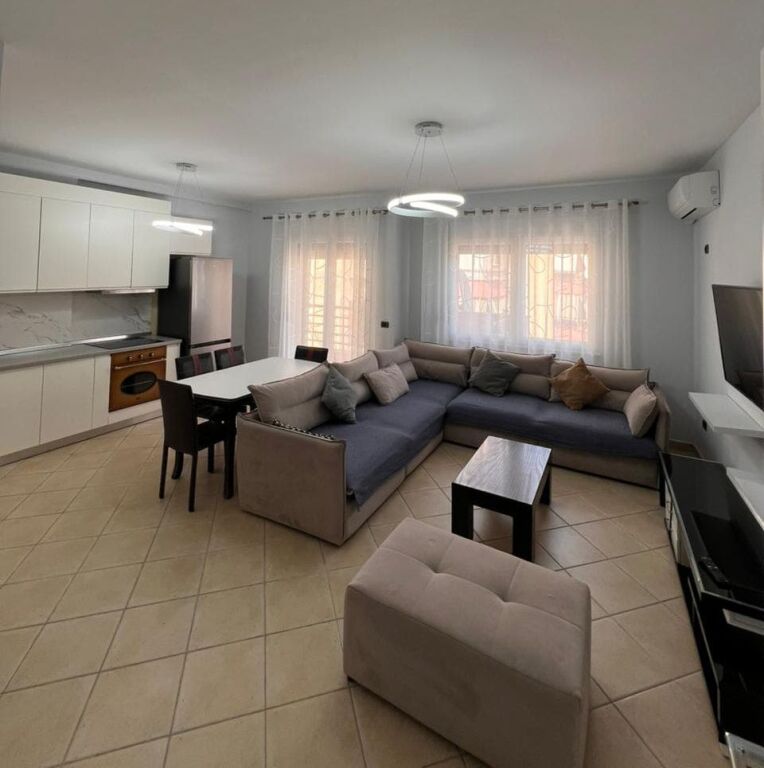 Apartament Me Qera 2+1 ne Qender (ID B2201002) Tirane