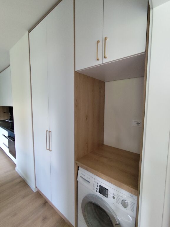 Apartament 1+1+ Parkim, Babrru