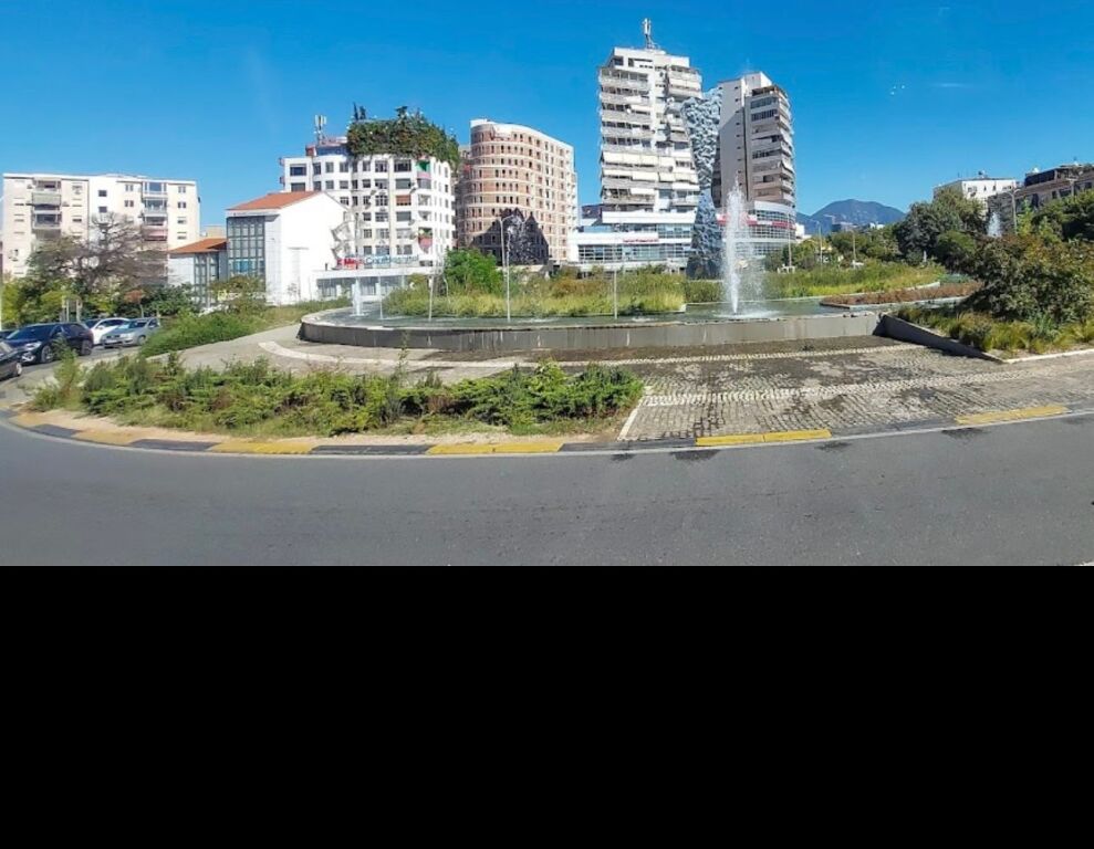 APARTAMENT NE SHITJE PRANE ZOGUT TE ZI