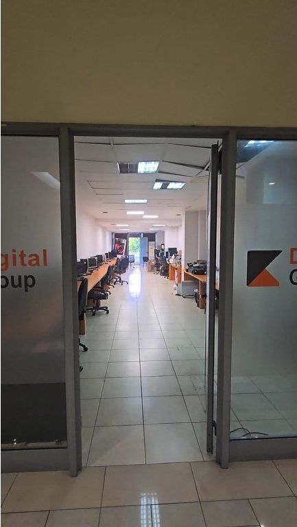 In vendita, Locale Commerciale, Condor Center, Tirana
